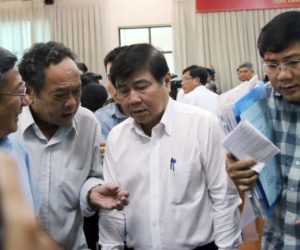 Chủ tịch TP HCM hứa 'không chần chừ, kéo dài vụ Thủ Thiêm'