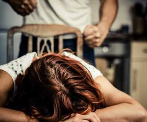 Gã đàn ông tưởng vợ là quỷ trong cơn ngáo đá