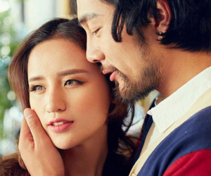 Nhờ mảnh giấy rơi ra từ túi quần, tôi cay đắng phát hiện sự thật về bạn gái ngoan hiền