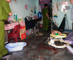 Chồng bóp cổ vợ đến chết trong buồng ngủ
