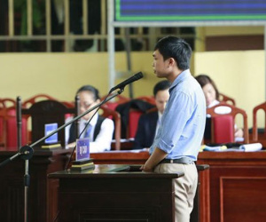 Đánh bạc kiểu Phan Sào Nam: Lộ sáng những bi kịch