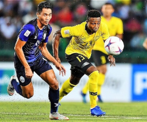 Malaysia nguy cơ vắng cầu thủ nhập tịch khi gặp Việt Nam