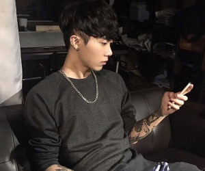 Cư dân mạng được phen trầm trồ vì cách xử lý cao tay của vợ trẻ khi chồng đi 'thả thính' hàng loạt trên mạng xã hội