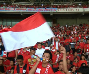 LĐBĐ Indonesia hớ nặng vì lượng CĐV đến sân giảm mạnh khó tin