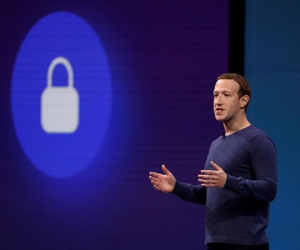 Ông chủ Facebook mất hơn 30 tỷ USD trong 4 tháng