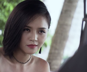 Biết mình có con với Quỳnh Búp Bê, gã bố dượng khốn nạn liền thay đổi thái độ