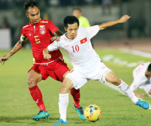 Chờ duyên ghi bàn của Văn Quyết vào lưới Myanmar