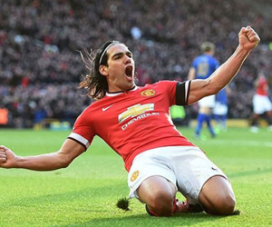 Đến lượt M.U bị Football Leaks vạch mặt gian lận vụ Falcao