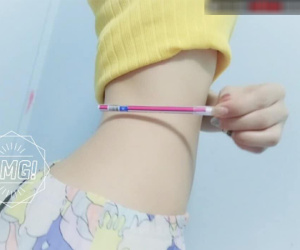 Giới trẻ hào hứng với trào lưu mới 'đo eo bằng bút'