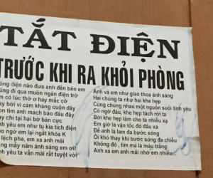 Chỉ yêu cầu học sinh Tắt điện trước khi ra khỏi lớp mà thầy giáo này làm được cả một bài thơ tình lâm li bi đát