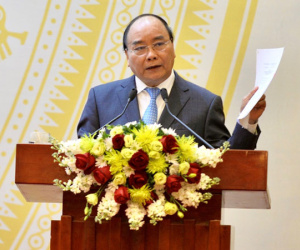 'Đừng tưởng Thủ tướng không biết ông nào có 13-14 sân sau'