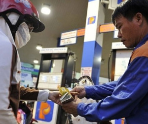 Hôm nay 21/11, giá xăng dầu tiếp tục giảm mạnh