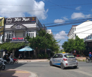 Không chấp nhận mẹ 'đi thêm bước nữa', thanh niên 10X treo cổ tự tử