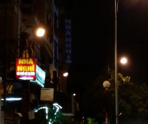 Tiết lộ bên trong khách sạn của nhân viên lễ tân