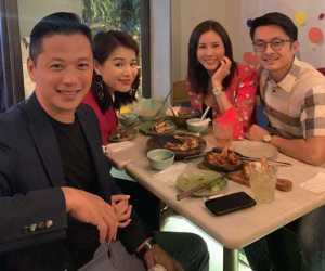 HH Thu Hoài e ấp bên bạn trai, cùng vợ chồng 'ngôi sao TVB' Hồ Hạnh Nhi ăn tối
