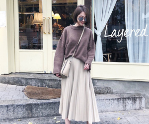Đơn giản là áo len + chân váy thôi nhưng có đến 4 cách mix&match; xinh mê hồn để bạn thỏa sức diện đông này