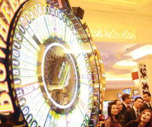 Casino đầu tiên cho người Việt vào chơi: Cú nhảy đầu tiên của casino