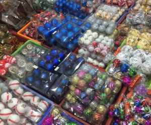 Cây thông Noel cao 6m có giá 33 triệu đồng
