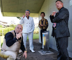 Video Cựu mafia Nhật Bản đi đóng phim để hoàn lương