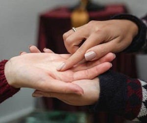 Đường chỉ tay tiết lộ điều gì trong vận mệnh?