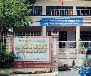 Bình Phước: Tiến sĩ kinh tế xin nghỉ vì không được giao việc