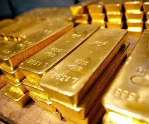 Giá vàng hôm nay 29/11: Bán tháo dồn dập, vàng tụt giảm