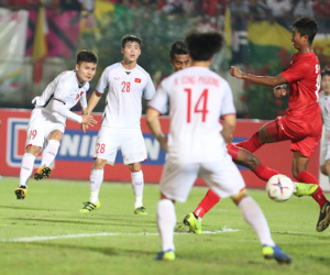 Việt Nam dứt điểm nhiều nhất vòng bảng AFF Cup