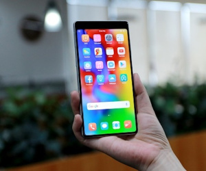 Bkav bán được gần 10.000 chiếc Bphone 3 trong tháng đầu