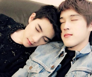 Hí hửng đi Đà Lạt cùng crush, đến lúc về mới tá hỏa phát hiện crush để avatar đôi với thằng bạn thân