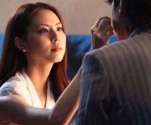 Lần theo dấu chiếc lốp ô tô, tôi bàng hoàng trước bí mật chồng đang giấu kín