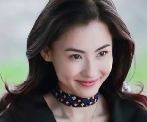 Trương Bá Chi sinh con cho triệu phú Singapore 65 tuổi