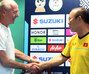 Sven Eriksson nán lại, chờ bắt tay HLV Park Hang-seo