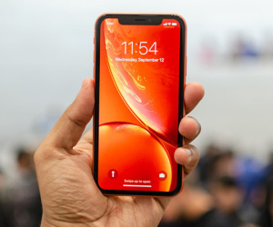 Tại sao iPhone XR trở thành smartphone bán chạy nhất của Apple?