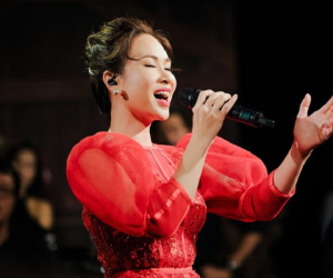 Uyên Linh: 'Mua được nhà nhờ bài hát Chờ người nơi ấy'