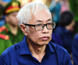 Trần Phương Bình ân hận, nghẹn ngào xin lỗi cựu nhân viên DAB