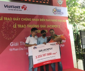 Chơi bao 7, liên tiếp 3 khách hàng trở thành tỷ phú Vietlott trong 1 tháng