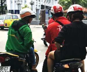 Grab, GoViet và Fastgo đang giành nhau 'miếng bánh' nửa tỷ USD