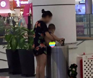 Mặc con tè bậy, phá rối nơi công cộng, các mẹ chỉ cần đọc thần chú 'trẻ con không biết gì' là mọi người phải bỏ qua