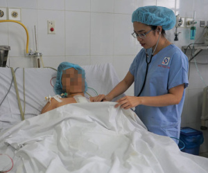 Mắc căn bệnh 'sát nhân thầm lặng' gần như không có triệu chứng cụ thể, người phụ nữ được cứu sống sau 11 tiếng