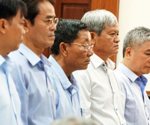 Ngân hàng Nhà nước xin tòa giảm nhẹ cho nguyên phó thống đốc