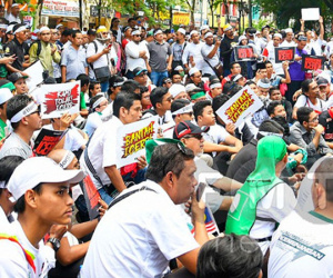500.000 người Malaysia tuần hành phản đối xóa bỏ phân biệt chủng tộc