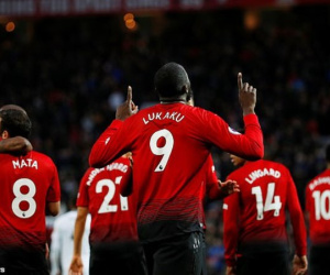 Clip: Lukaku ghi bàn, MU vùi dập đội bóng mới lên hạng