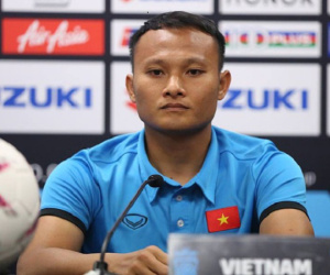 Trọng Hoàng: Malaysia càng đá càng hay, thi đấu tại Bukit Jalil là thử thách lớn