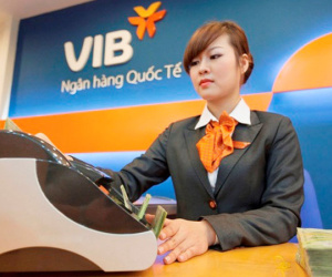 Ngân hàng kích cầu thẻ nhằm tăng trưởng tín dụng