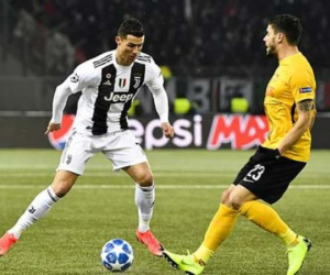 Clip: Ronaldo đá chính, Juventus vẫn gục ngã trên sân của Young Boys