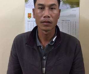 Đang ngồi uống cà phê, bị đuổi chém tử vong