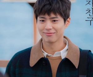 Trong phim bị chê nghèo rớt, không xứng với 'chị tài phiệt' Song Hye Kyo nhưng Park Bo Gum toàn mặc đồ hiệu hết đấy!