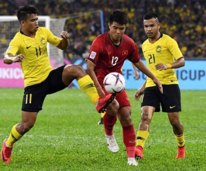 Vì sao các địa điểm phát AFF Cup 2018 công cộng qua màn hình lớn không được mở kênh VTV6?