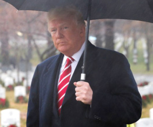 Trump ca ngợi phán quyết Obamacare vi hiến của tòa án Texas