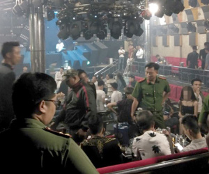 Gần 80 người phê ma túy trong quán bar ở Sài Gòn